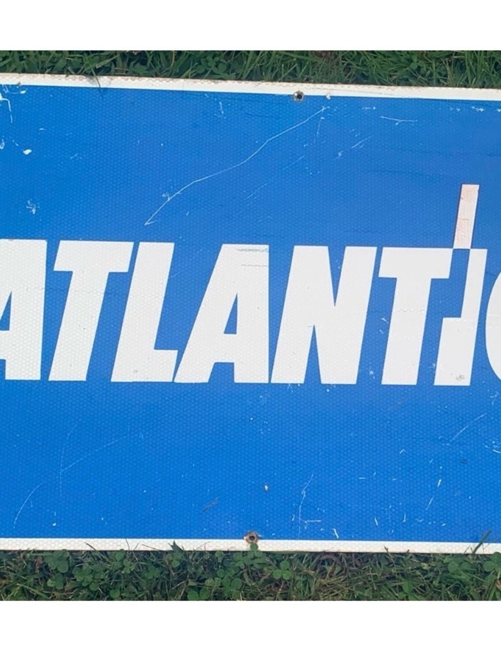 Vintage ATLANTIC Gas Oil Sign 30x18 Metal Mancave Garage Industrial Decor - Picture 7 of 7